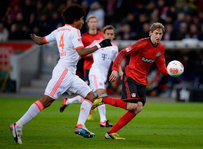 医学奇迹？浓眉带伤决战季后赛！独行侠孤注一掷签下＂地表最强175＂.